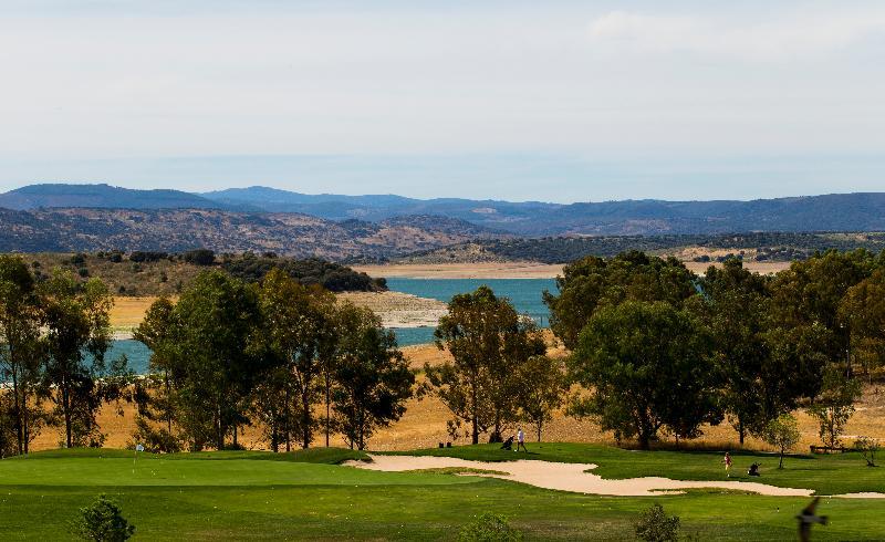 Vincci Valdecanas Golf Hotel El Gordo Bagian luar foto